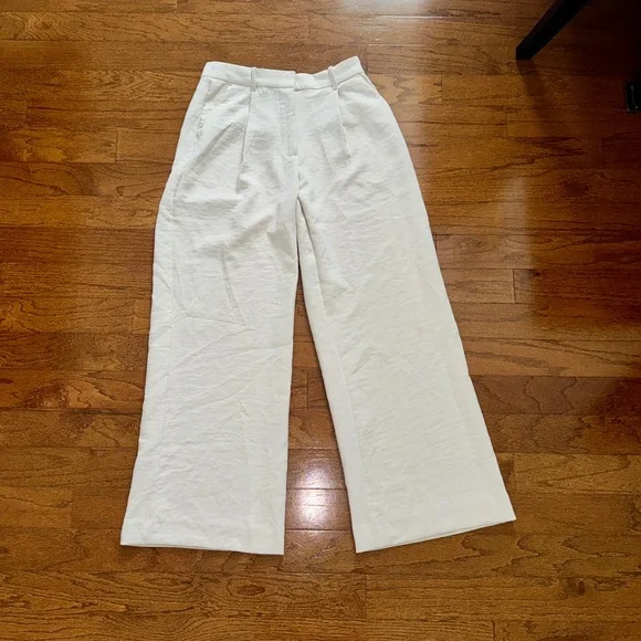 Abercrombie Cream High Rise Wide Leg Crepette Pant- Size 28 - Picture 8 of 12